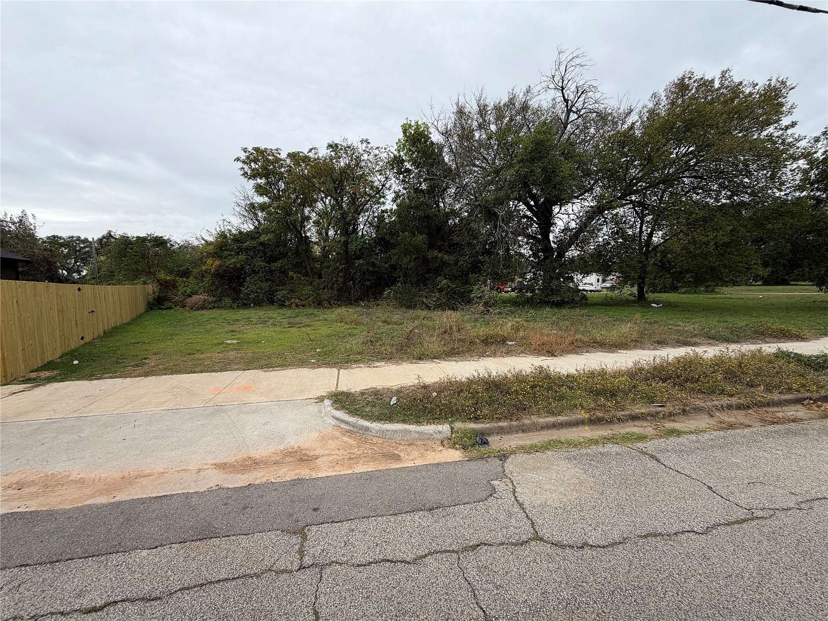 0.1 Acres of Mixed-Use Land for Sale in Waco, Texas