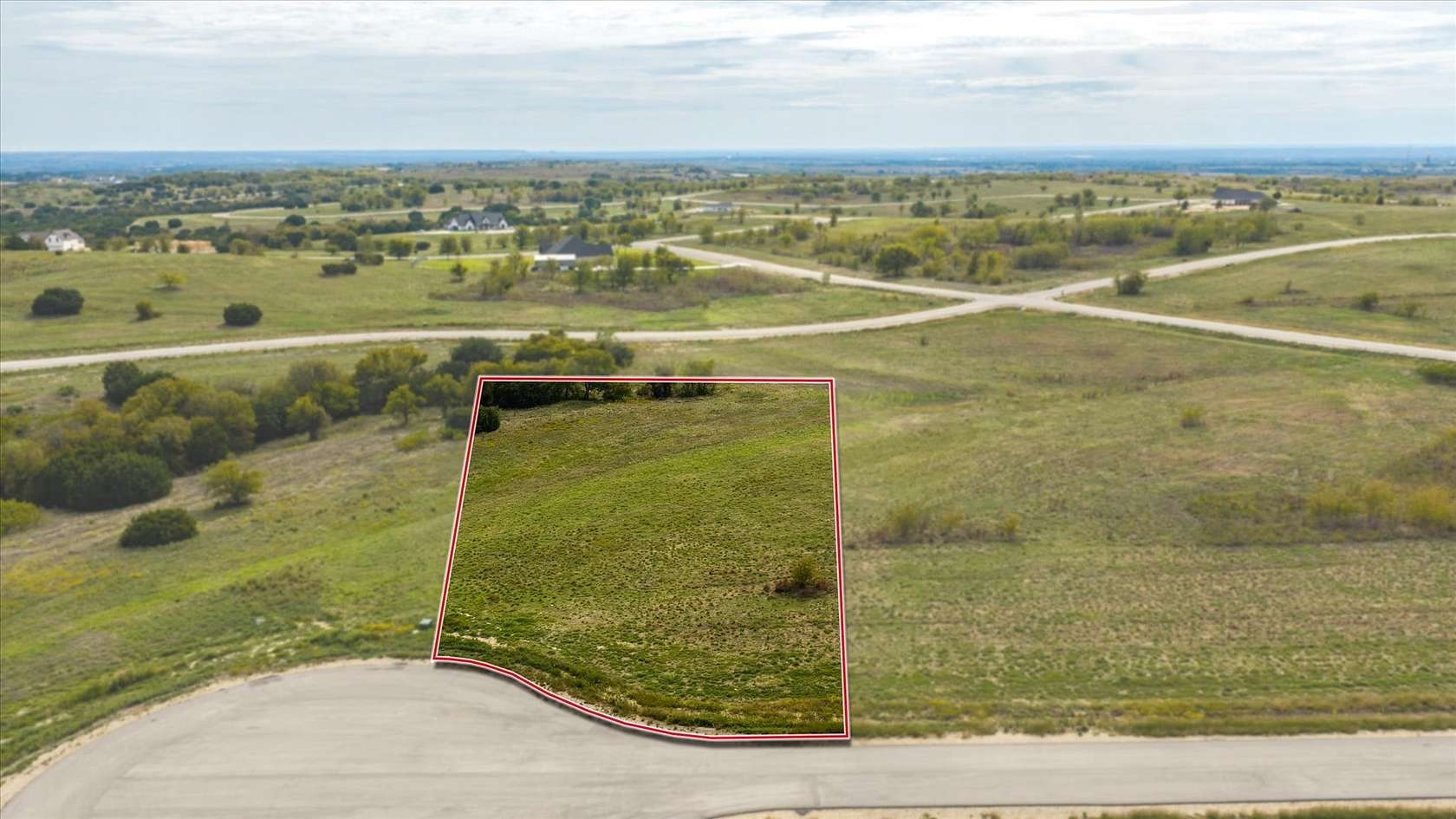1.8 Acres of Residential Land for Sale in Cresson, Texas