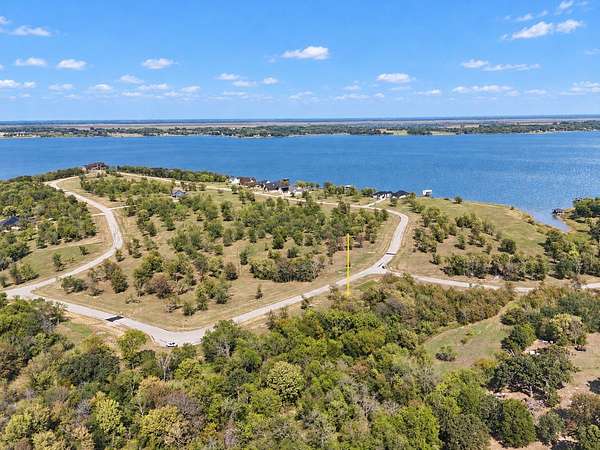1 Acre of Residential Land for Sale in Corsicana, Texas