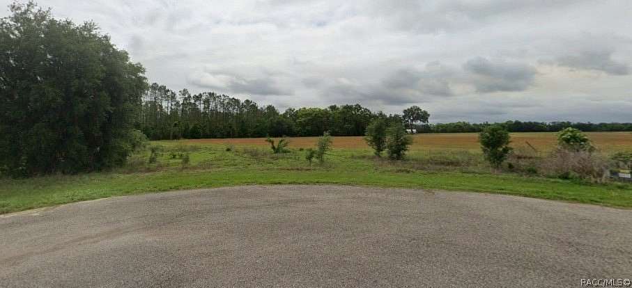 1.1 Acres of Land for Sale in Dade City, Florida
