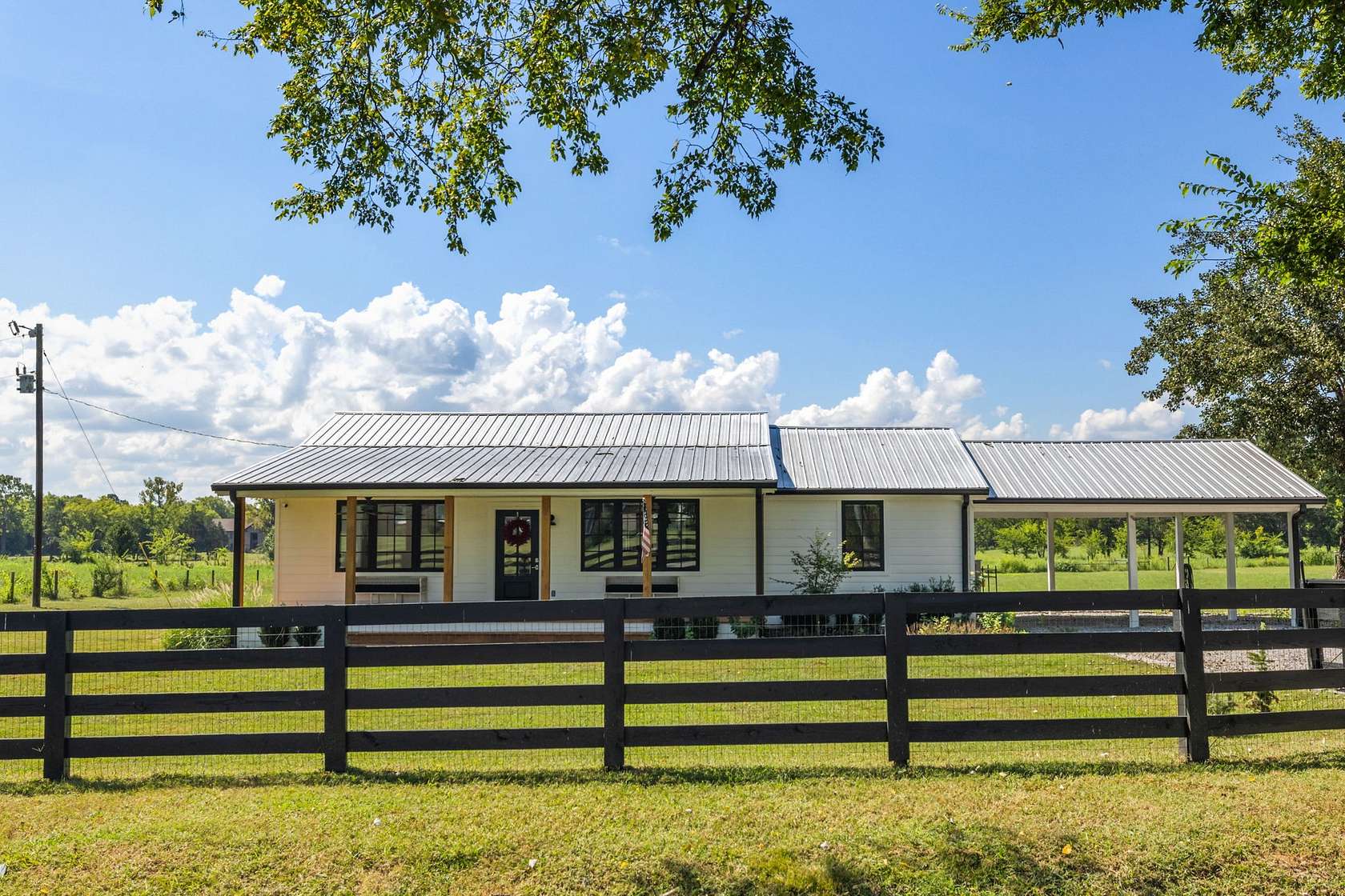 5 Acres of Land with Home for Sale in Franklin, Tennessee