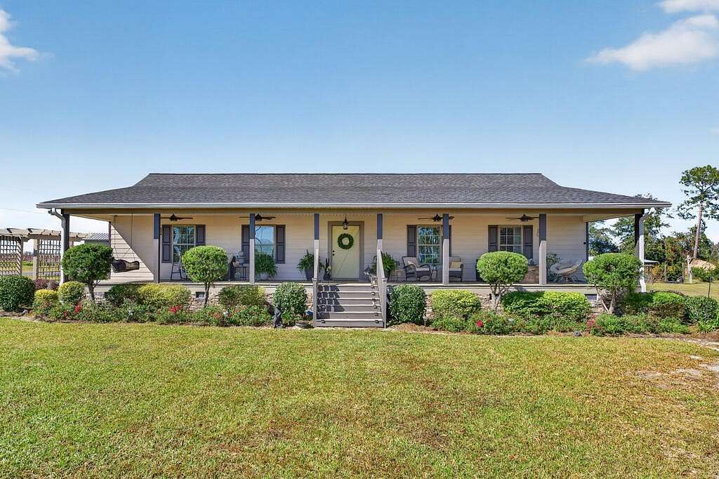 4.4 Acres of Land with Home for Sale in Douglas, Georgia
