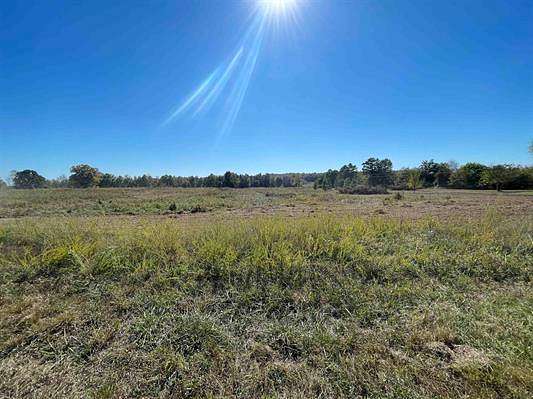 31 Acres of Land for Sale in Ash Flat, Arkansas