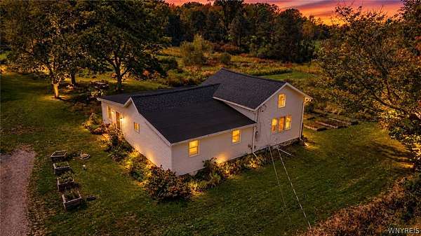 14 Acres of Land with Home for Sale in Eden, New York