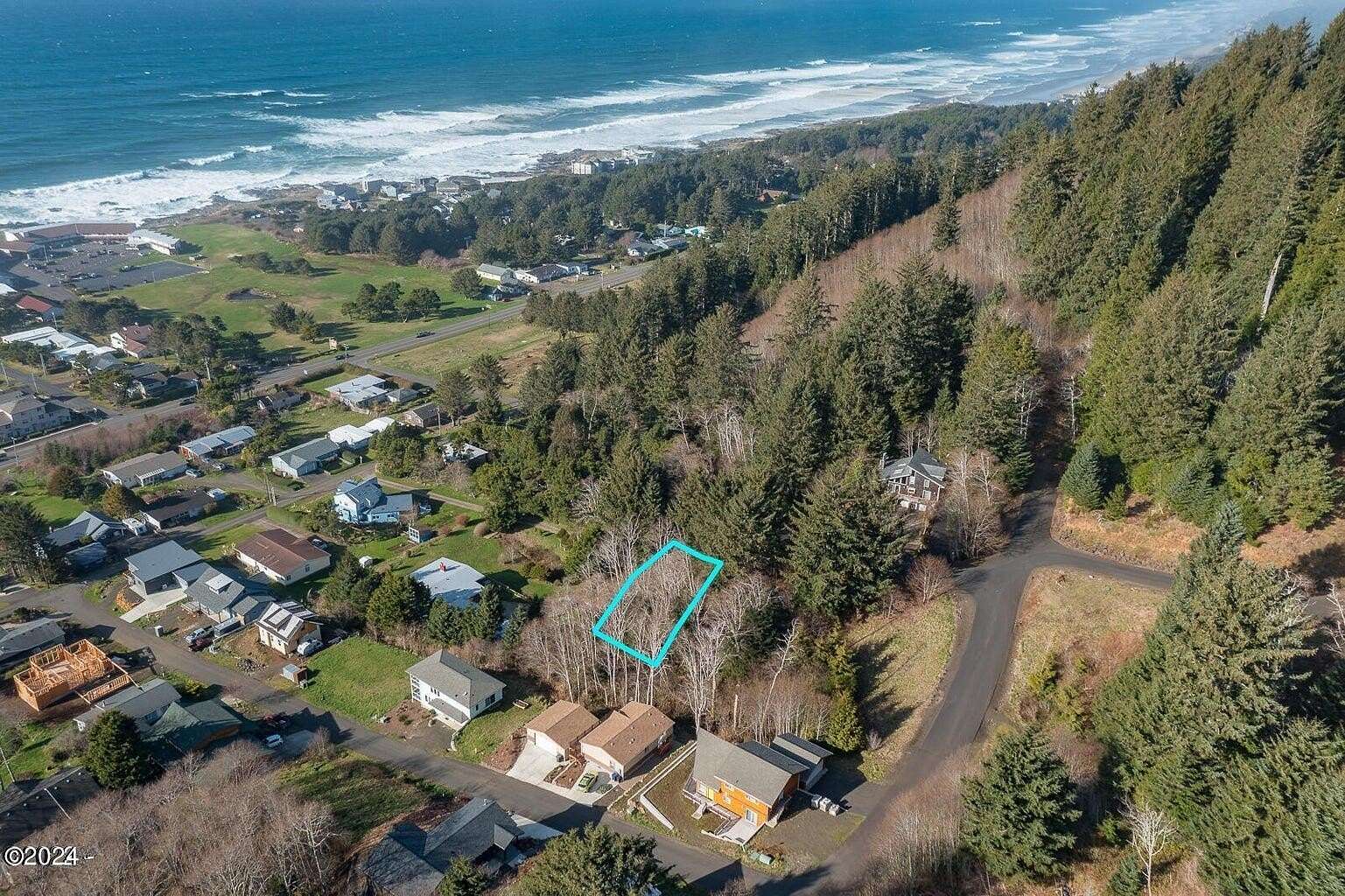 0.15 Acres of Residential Land for Sale in Yachats, Oregon