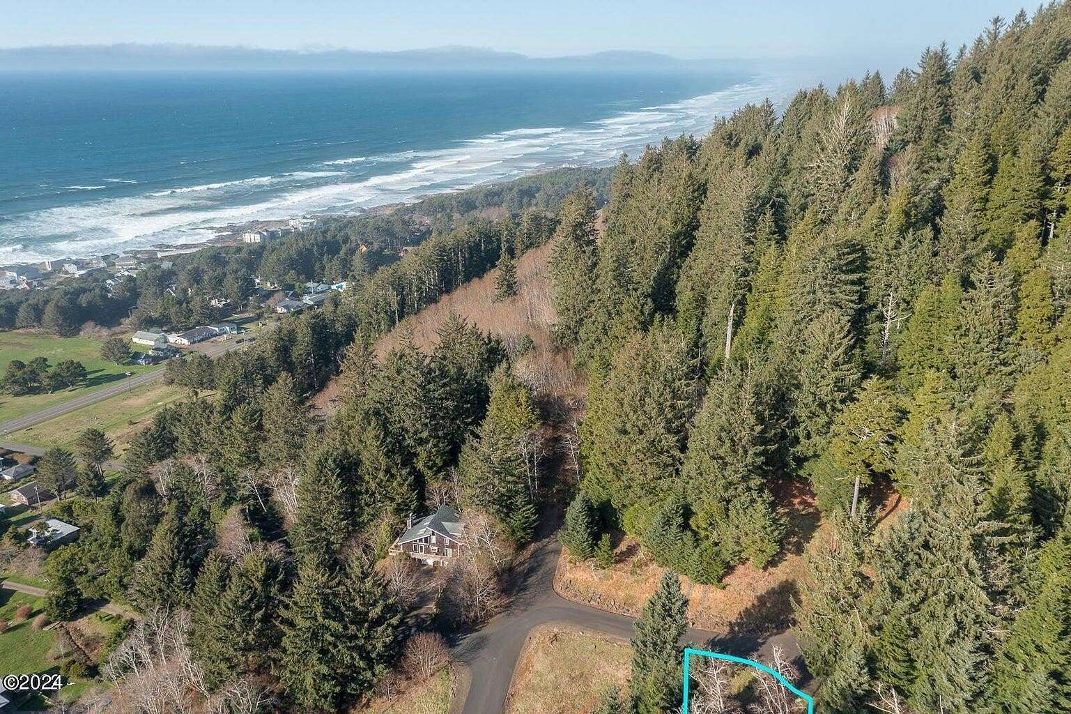 0.14 Acres of Residential Land for Sale in Yachats, Oregon