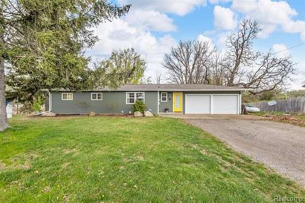 2.55 Acres of Land with Home for Sale in Parma Township, Michigan
