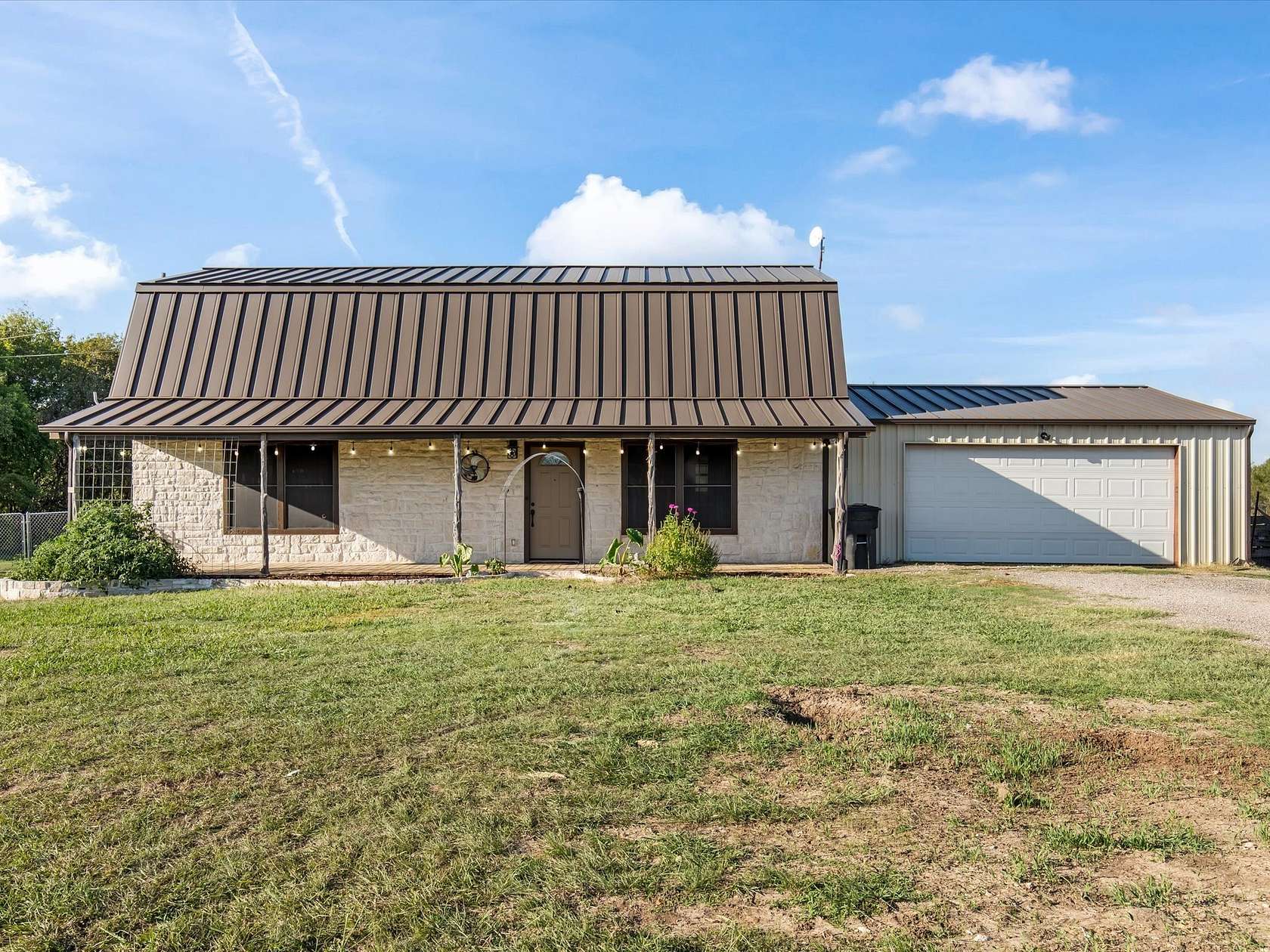 2 Acres of Land with Home for Sale in Grandview, Texas