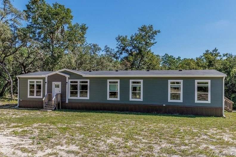 1.77 Acres of Land with Home for Sale in Floral City, Florida