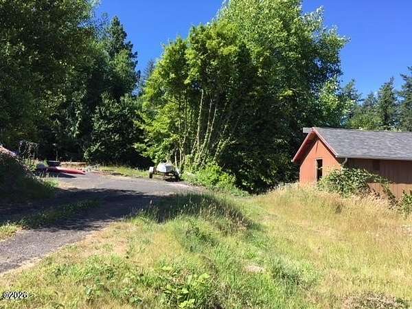 0.22 Acres of Residential Land for Sale in Toledo, Oregon