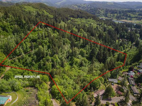9.54 Acres of Residential Land for Sale in Toledo, Oregon