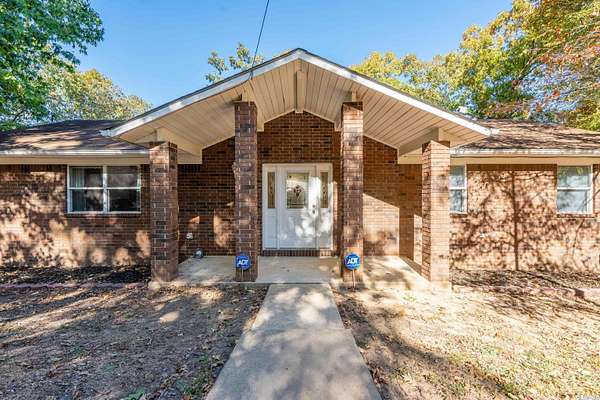 3.4 Acres of Land with Home for Sale in Pearcy, Arkansas