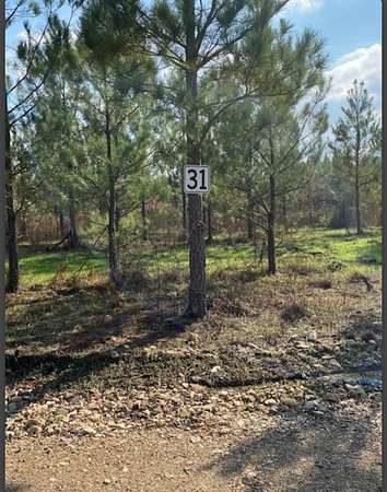 1.58 Acres of Land for Sale in Broken Bow, Oklahoma