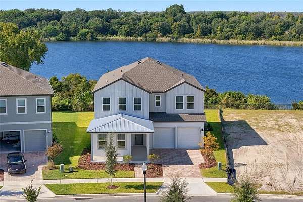 1.52 Acres of Land with Home for Sale in Windermere, Florida