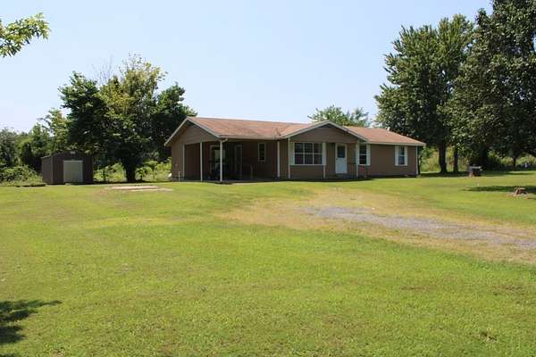 15 Acres of Land with Home for Sale in Harriet, Arkansas