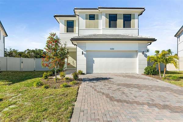 1.59 Acres of Land with Home for Lease in Lakewood Ranch, Florida