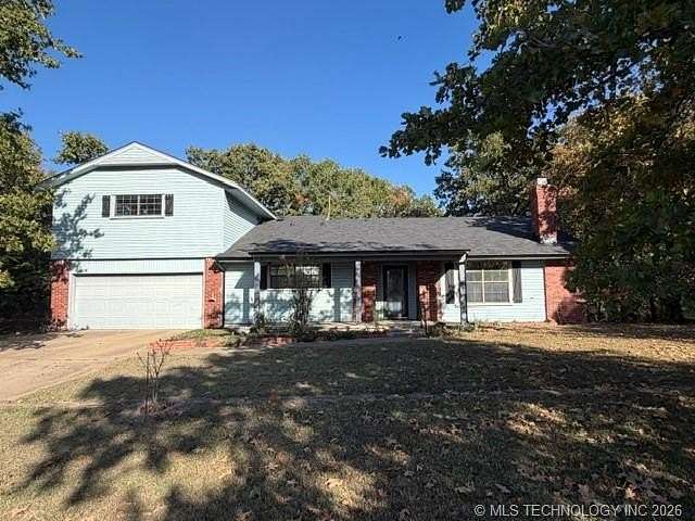 4.17 Acres of Land with Home for Sale in Sand Springs, Oklahoma