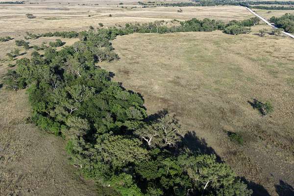 314 Acres of Land for Sale in Phillipsburg, Kansas