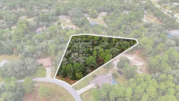 2 Acres of Residential Land for Sale in Beverly Hills, Florida