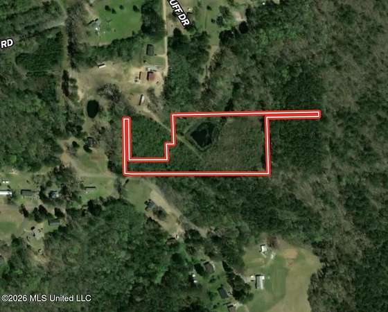 6 Acres of Residential Land for Sale in Fulton, Mississippi