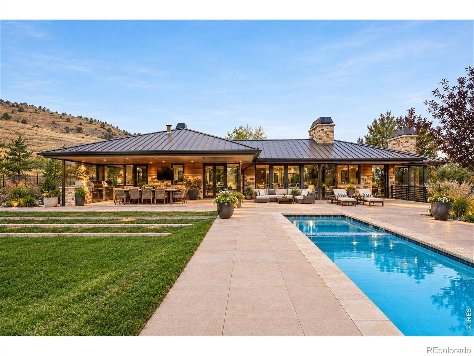 4.9 Acres of Land with Home for Sale in Boulder, Colorado