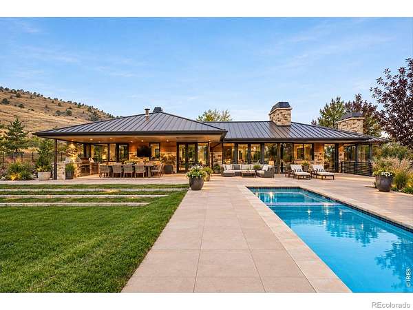 4.9 Acres of Land with Home for Sale in Boulder, Colorado