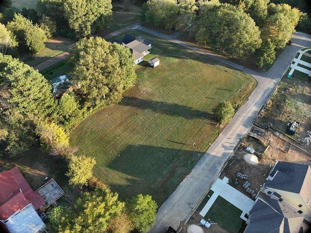 0.4 Acres of Residential Land for Sale in Oakland, Tennessee