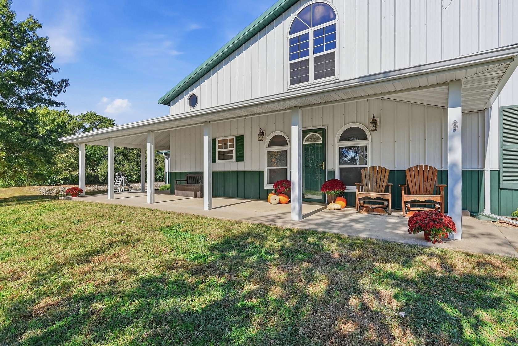 7.7 Acres of Land with Home for Sale in Mexico, Missouri