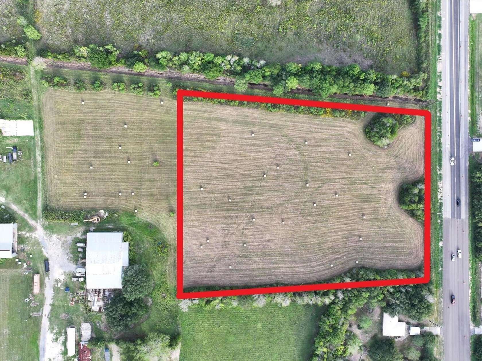 6.1 Acres of Mixed-Use Land for Sale in Bridge City, Texas