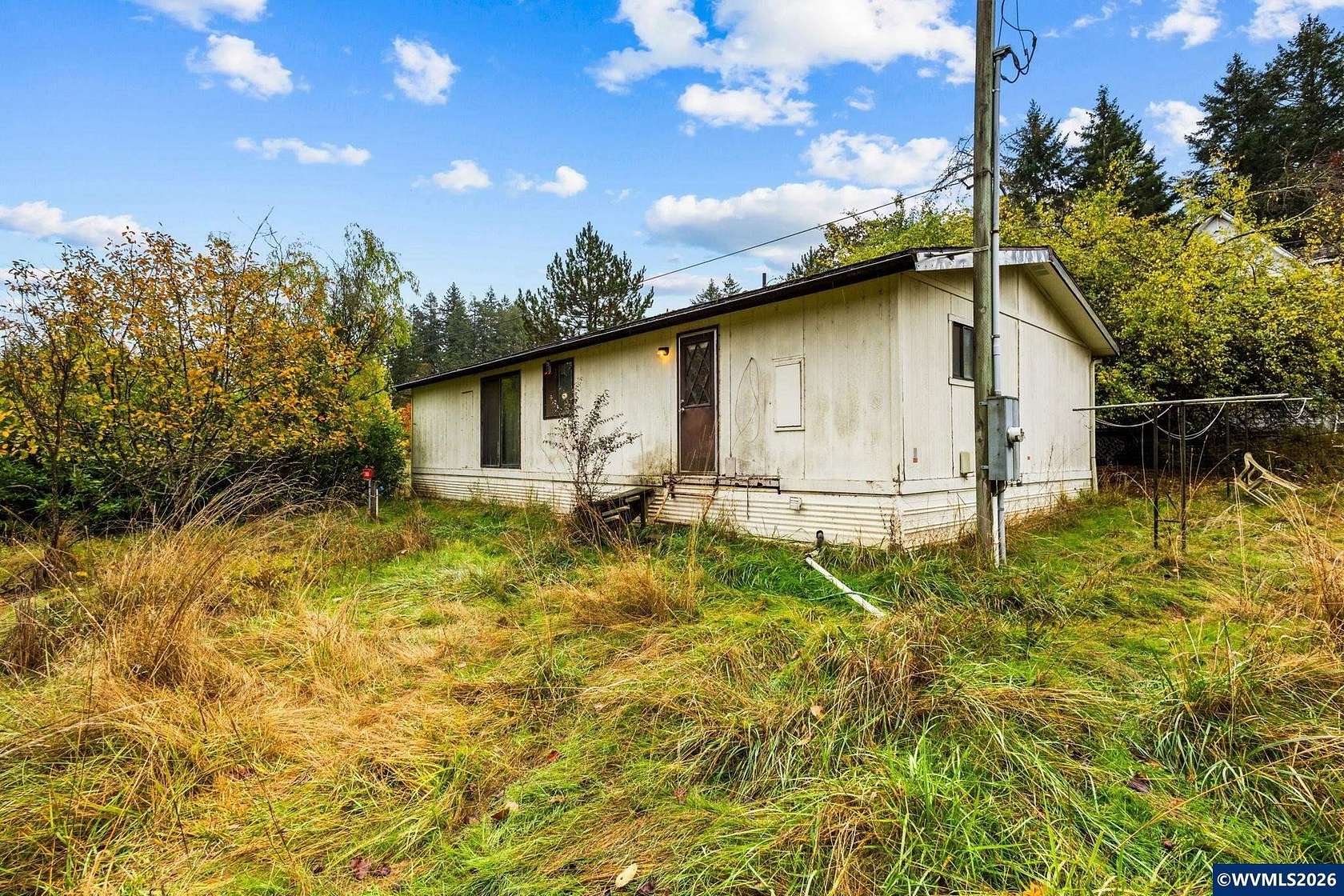 3.75 Acres of Land with Home for Sale in Lebanon, Oregon