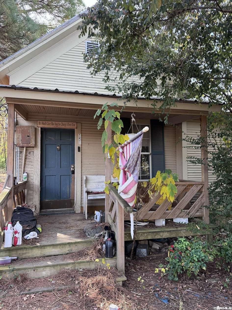 2.28 Acres of Land with Home for Sale in Bigelow, Arkansas