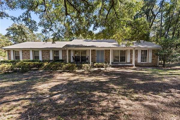 3.22 Acres of Land with Home for Sale in Mobile, Alabama