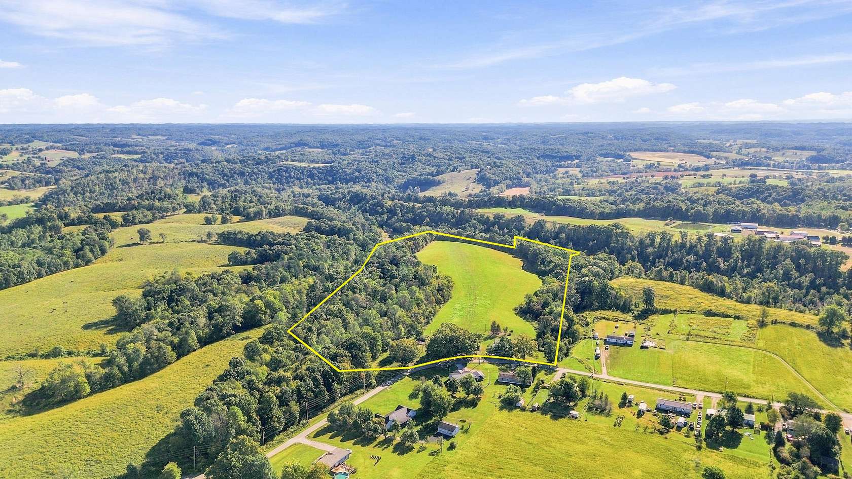 32.3 Acres of Land for Sale in East Bernstadt, Kentucky