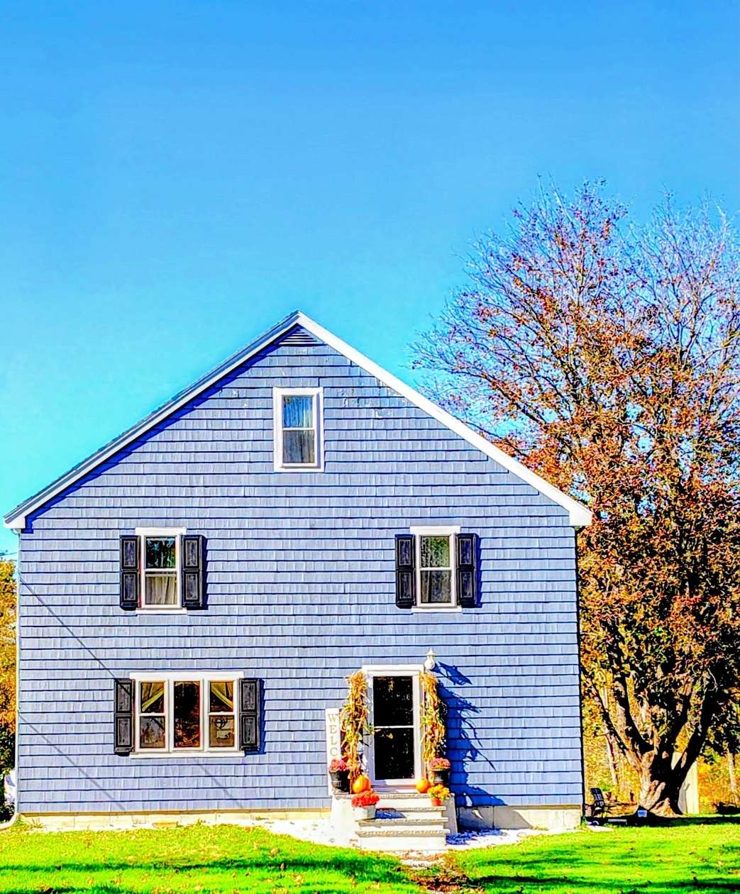 5 Acres of Improved Mixed-Use Land for Sale in Hubbardston, Massachusetts