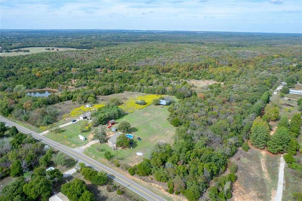 5 Acres of Land with Home for Sale in Norman, Oklahoma