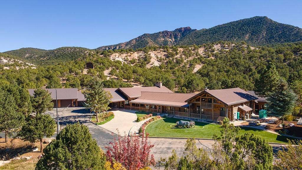 13.9 Acres of Land with Home for Sale in Parowan, Utah