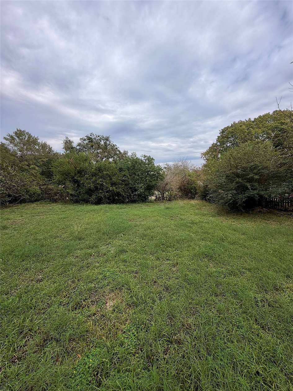 0.2 Acres of Residential Land for Sale in Mabank, Texas