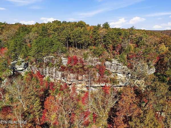 33.3 Acres of Recreational & Residential Land for Sale in Crossville, Tennessee