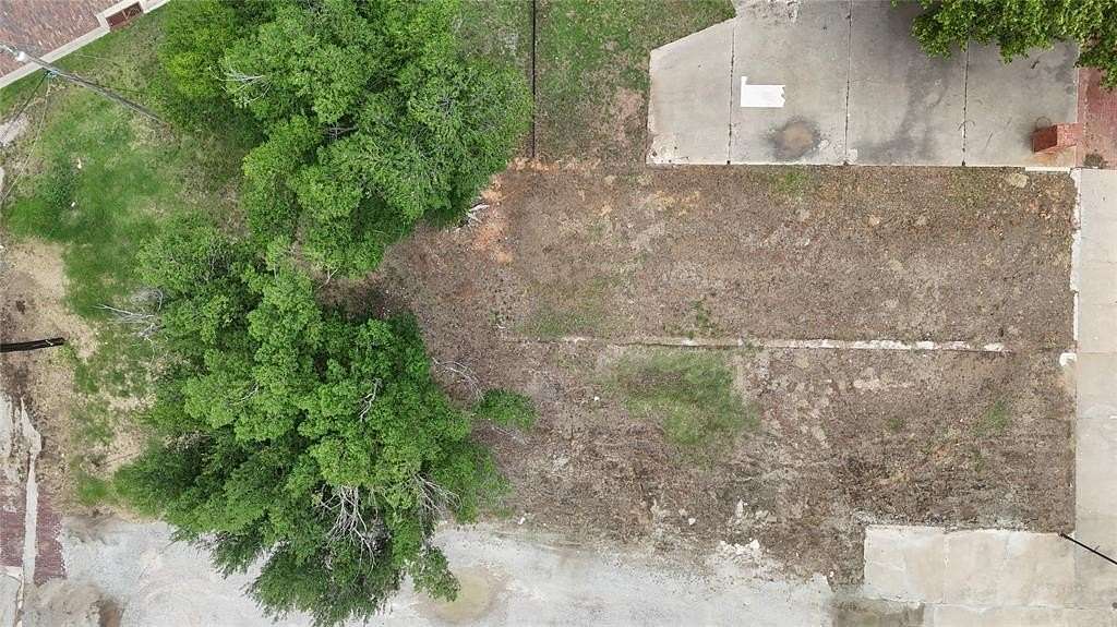 0.16 Acres of Commercial Land for Sale in Shawnee, Oklahoma