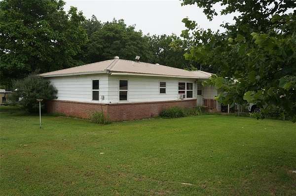 11 Acres of Land with Home for Sale in Byars, Oklahoma