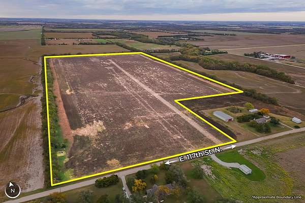 71 Acres of Agricultural & Residential Land for Sale in Valley Center, Kansas