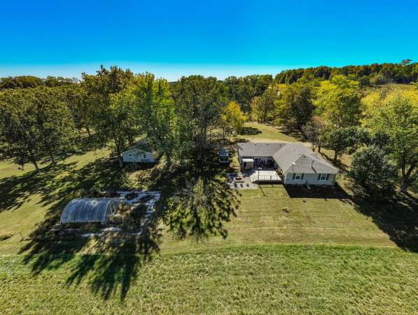 30 Acres of Land with Home for Sale in Willow Springs, Missouri