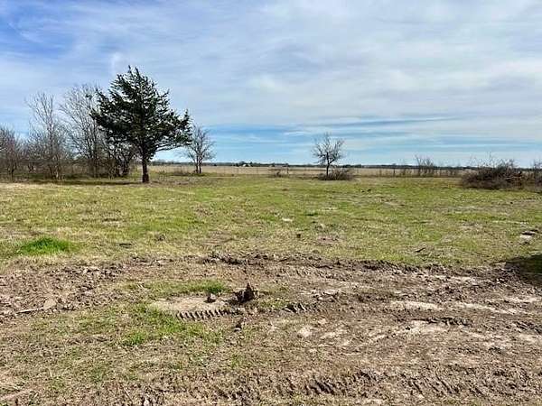 5 Acres of Residential Land for Sale in Dawson, Texas
