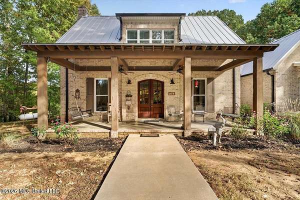 20.3 Acres of Land with Home for Sale in Coldwater, Mississippi