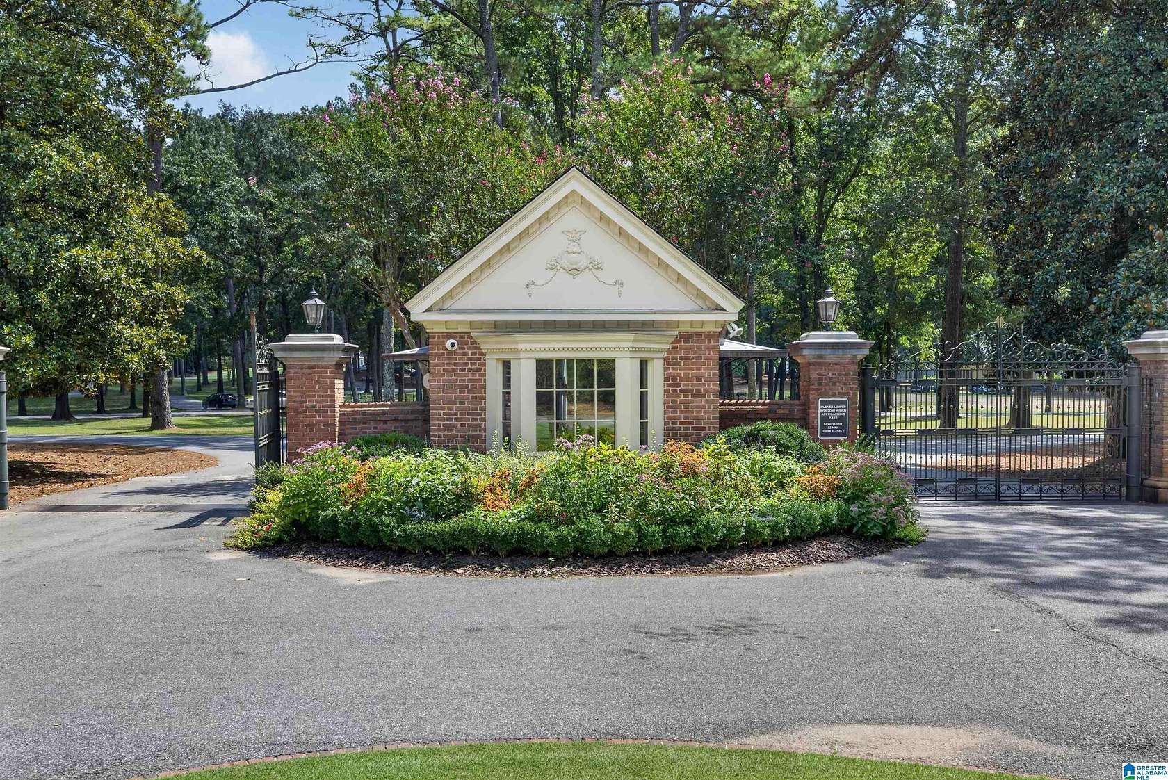 1.4 Acres of Residential Land for Sale in Birmingham, Alabama