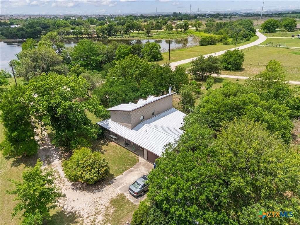 11 Acres of Land with Home for Sale in San Marcos, Texas