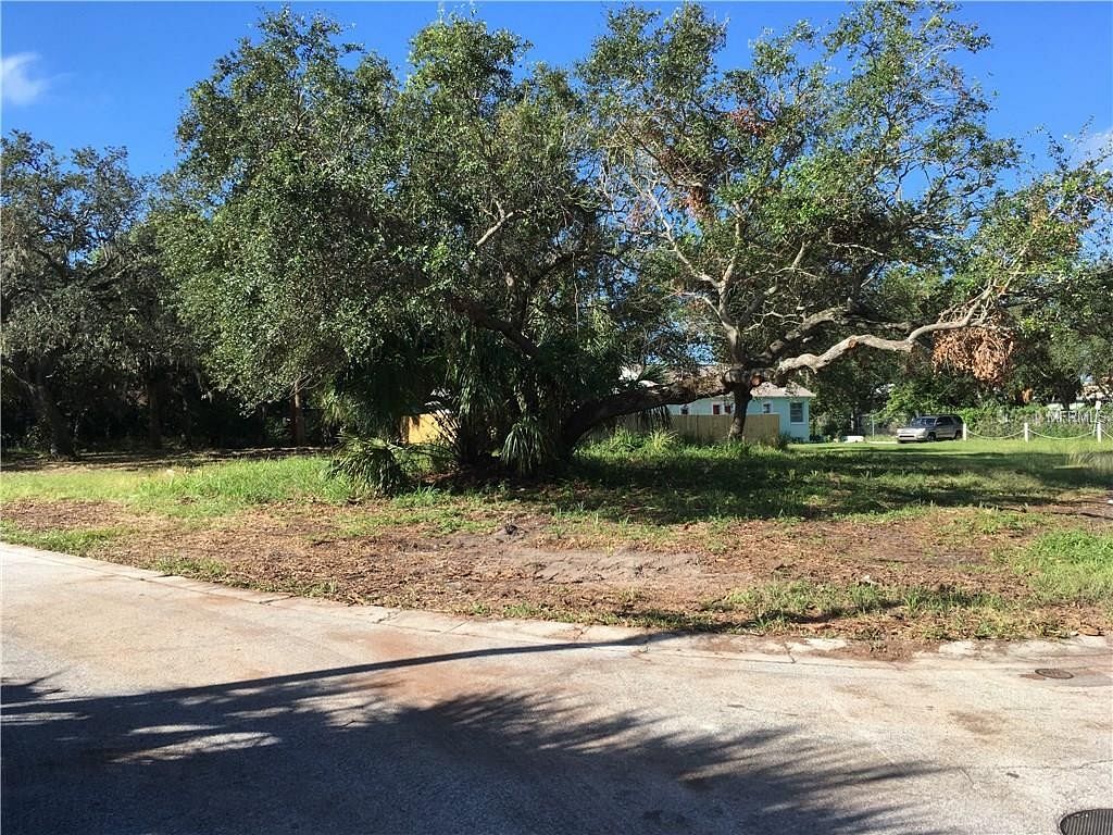 0.13 Acres of Land for Sale in Tarpon Springs, Florida
