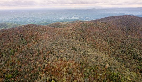800 Acres of Recreational Land for Sale in Bent Mountain, Virginia