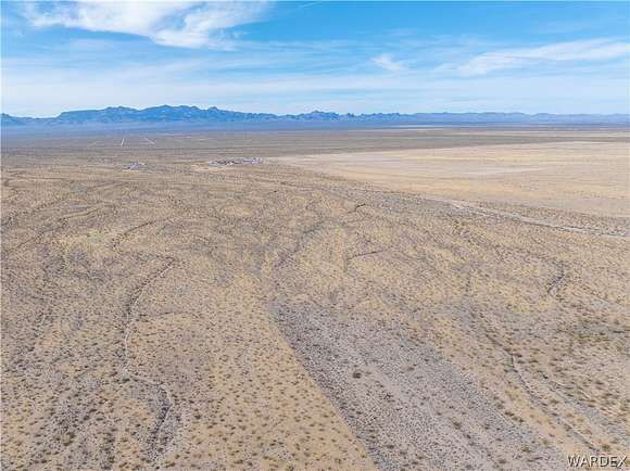 132 Acres of Land for Sale in Kingman, Arizona