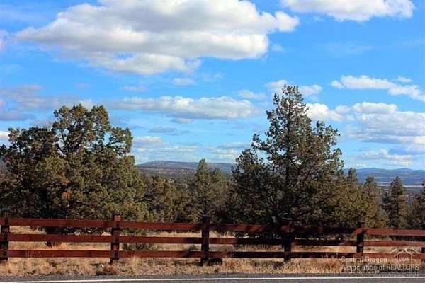 5 Acres of Residential Land for Sale in Prineville, Oregon